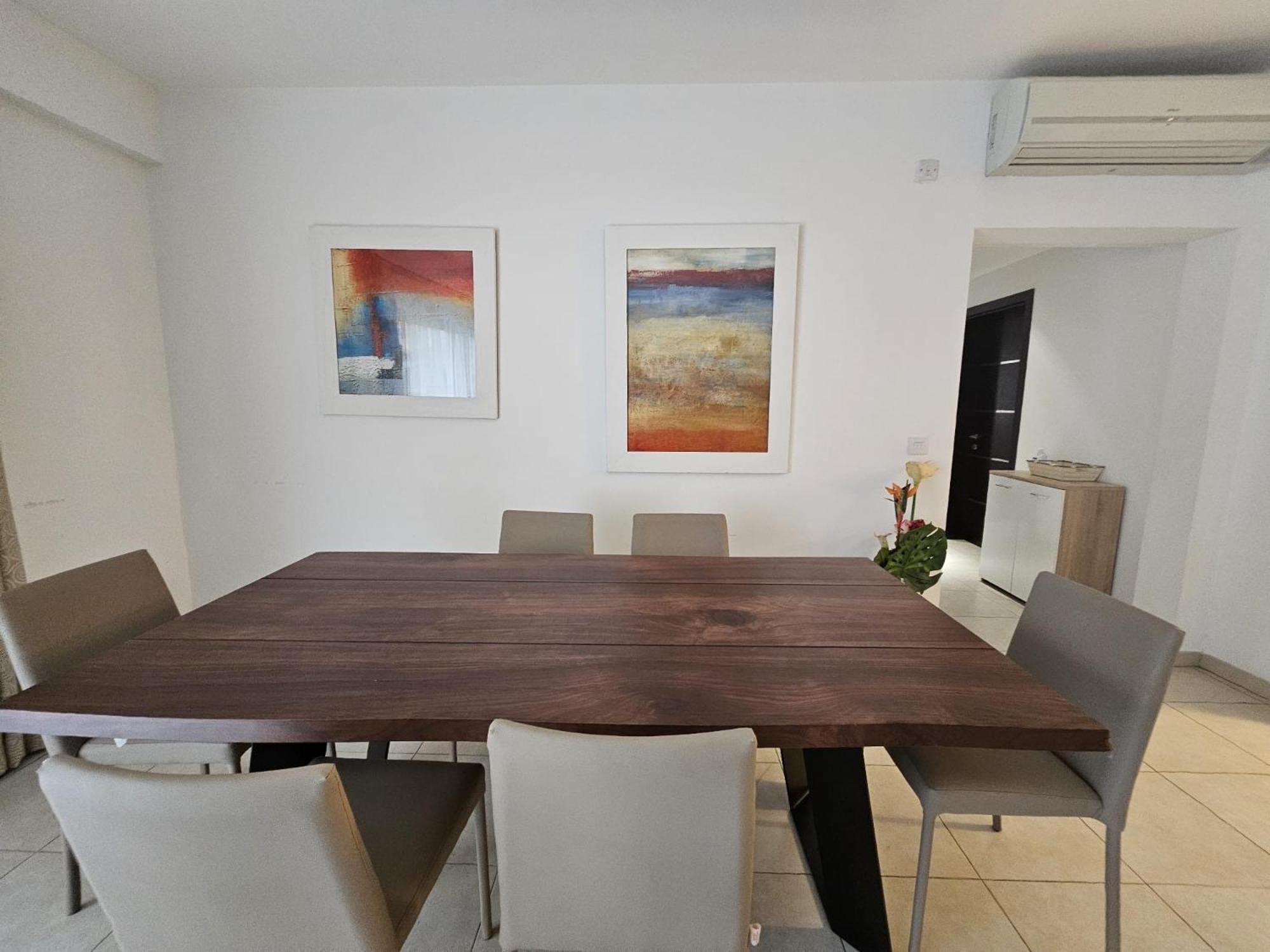 Spinola Bay View In St Julians 3 Bedrooms *