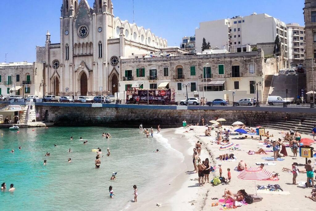 Spinola Bay View In St Julians 3 Bedrooms