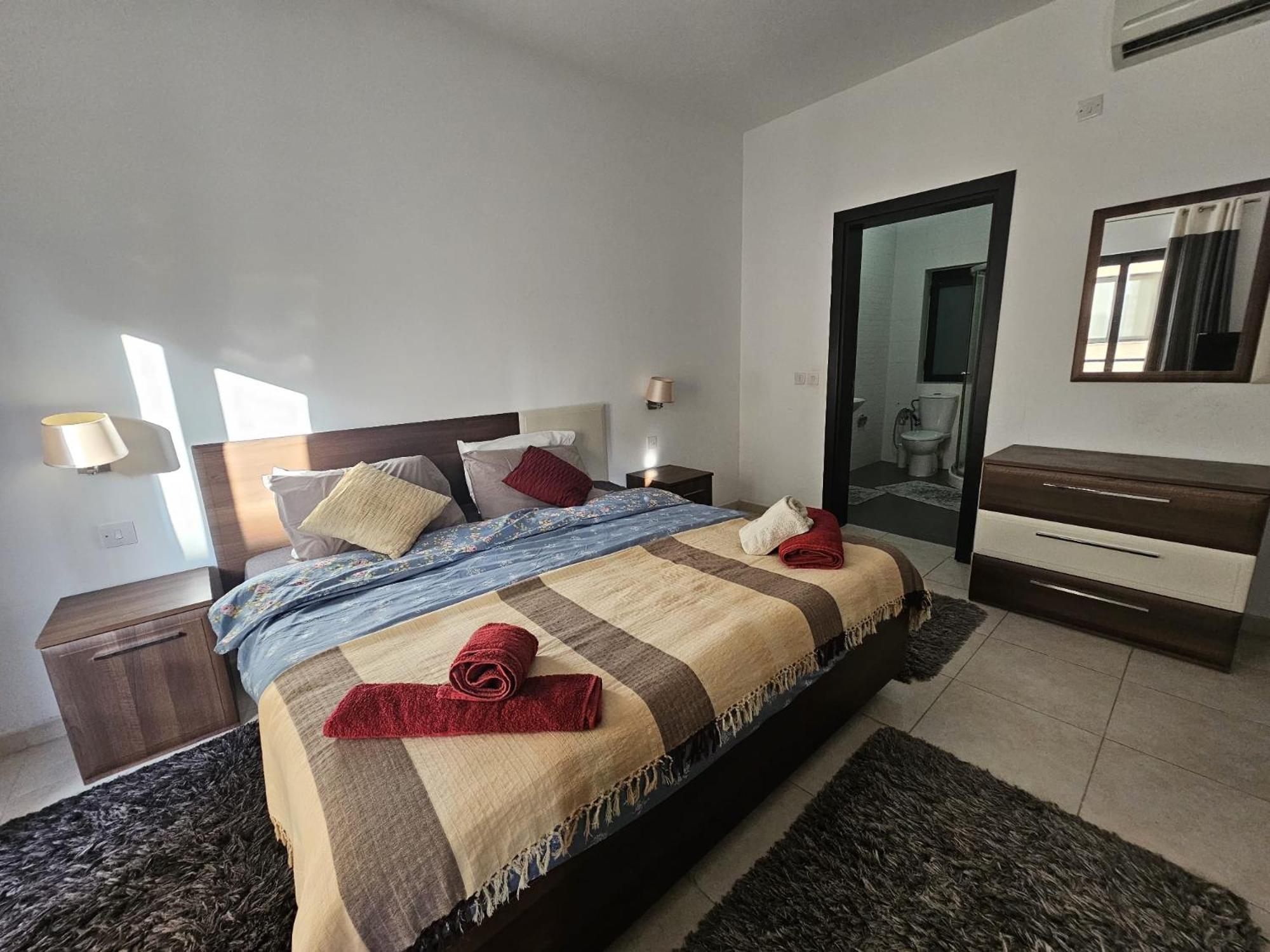 Apartment Spinola Bay View In St Julians 3 Bedrooms *